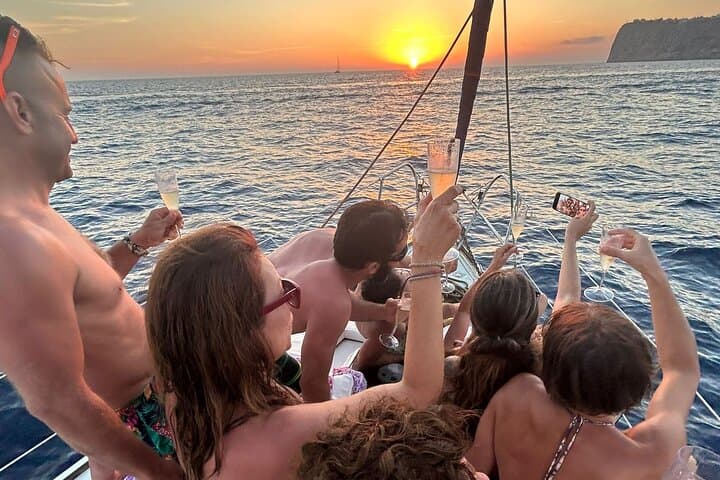 Full Day Trip Sailing Experience discovering Ibiza &amp; Formentera — photo 4