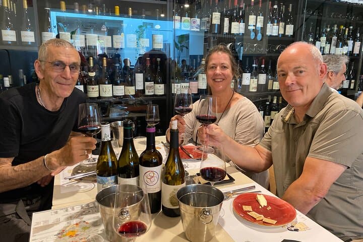 Dégustation de vins et tapas privée à Valence avec un sommelier — photo 3