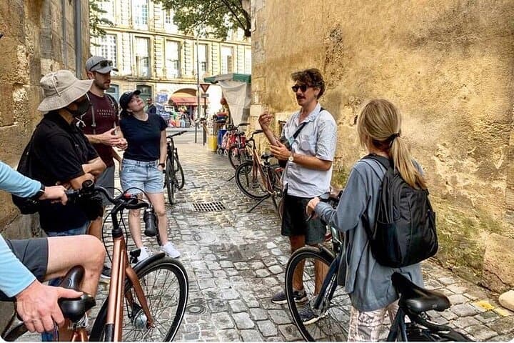 Tour en E-Bike con Pétanque y Aperitivos en Burdeos — foto 4