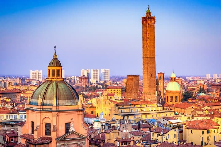 Bologna Schnitzeljagd & Highlights Selbstgeführte Wanderung — Foto 3