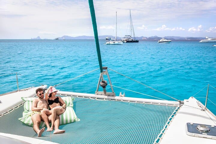 Excursion en petit groupe à Formentera et Ibiza en catamaran — photo 4
