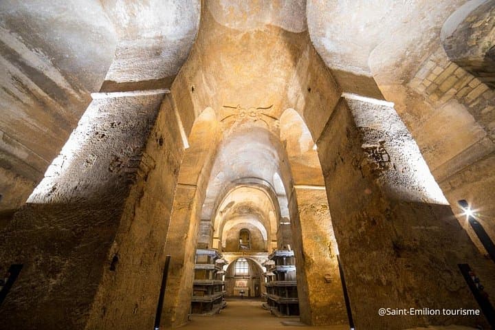 Ganztägige Saint-Emilion: Dorf, Unterirdische und Châteaux — Foto 3