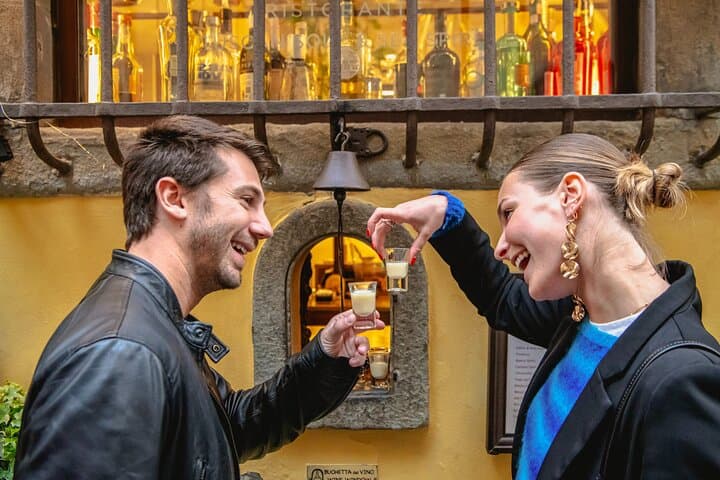 Geführte Kneipentour und Dunkle Geschichte Tour in Florenz