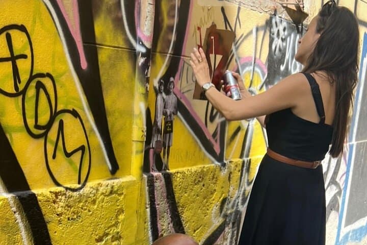 Kleingruppen-Graffiti-Tour und Workshop in El Carmen — Foto 2