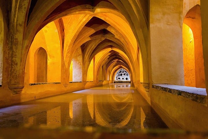 Tour des Alcázar von Sevilla