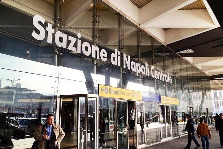 Sorrento: Trasferimento privato dall'aeroporto/stazione di Napoli — foto 2