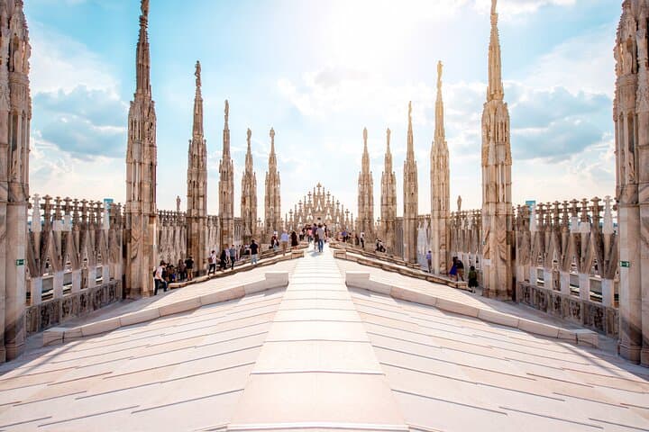Milano: Tour Guidato del Duomo con Opzione Terrazza