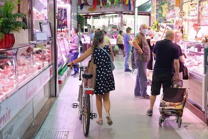 Tour del Mercato di Torino e Aperitivo Italiano Autentico — foto 4