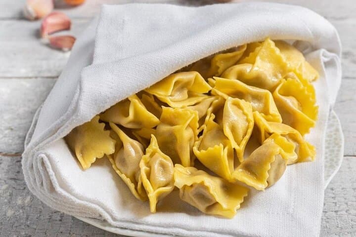 Cours de cuisine à Turin : Recettes locales et dégustation — photo 3