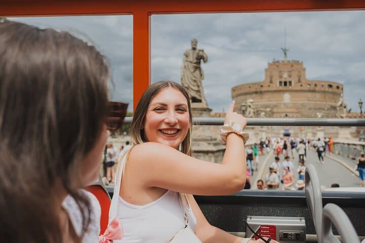 Visite de Rome en bus à impériale à arrêts multiples — photo 3