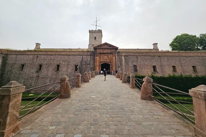 Biglietto d'ingresso al Castello di Montjuic a Barcellona — foto 3