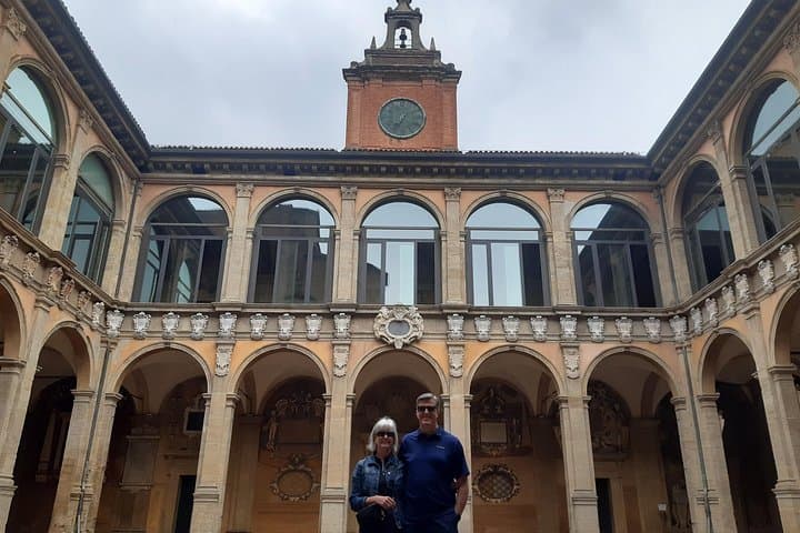 Tour Nocturno de Bologna a la Luz de la Luna con Guía Local Privado — foto 3