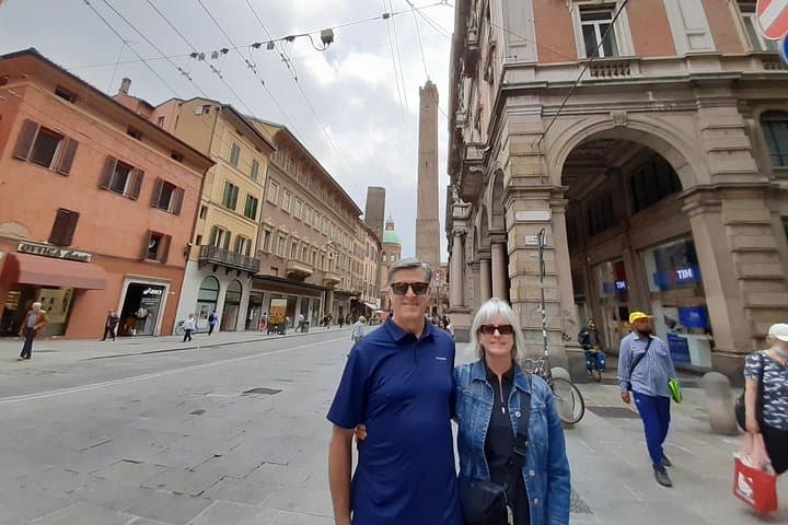Tour Nocturno de Bologna a la Luz de la Luna con Guía Local Privado — foto 2