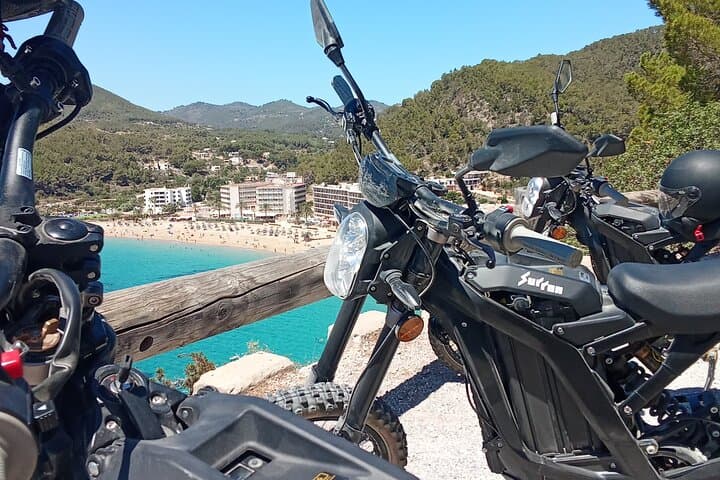 Ibiza: Escursione in Moto Elettrica — foto 3