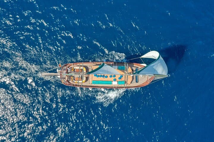Crociere in Barca a Vela a Barcellona con Bevande