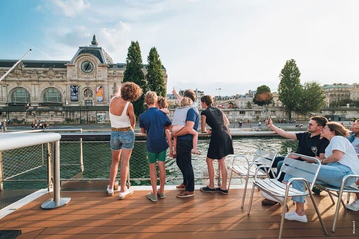 Geführte Seine-Flusskreuzfahrt mit Kindern von Vedettes de Paris