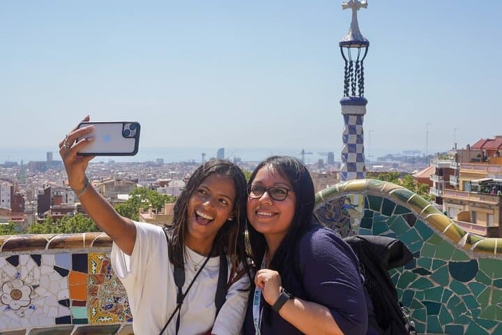 Geführte Tour durch die Sagrada Familia & den Park Güell — Foto 4