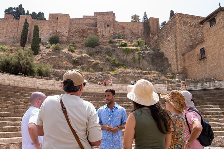 Visite Privée de Malaga, Théâtre Romain, Alcazaba avec Billets Inclus — photo 2