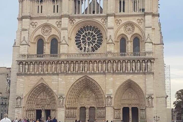Lo mejor de París en 4 horas: Montmartre, Torre Eiffel y Notre-Dame — foto 2