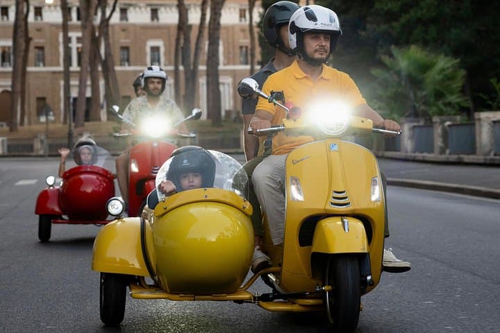 Tour en Sidecar de Vespa en Roma — foto 2