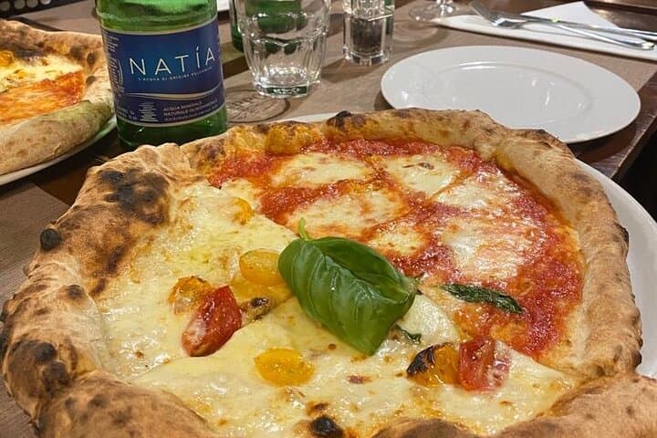 Rom: 5* Trastevere Luxus-Foodtour mit unbegrenztem feinen Wein — Foto 3
