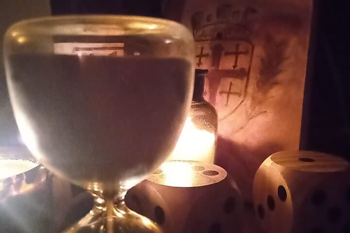 Gioco Misterioso del Vino Privato a Neive, Langhe