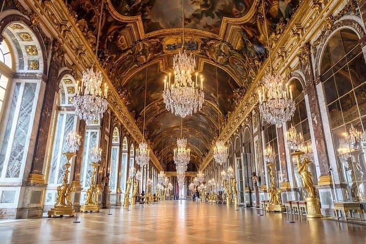 Tour privato di mezza giornata al Palazzo di Versailles da Parigi