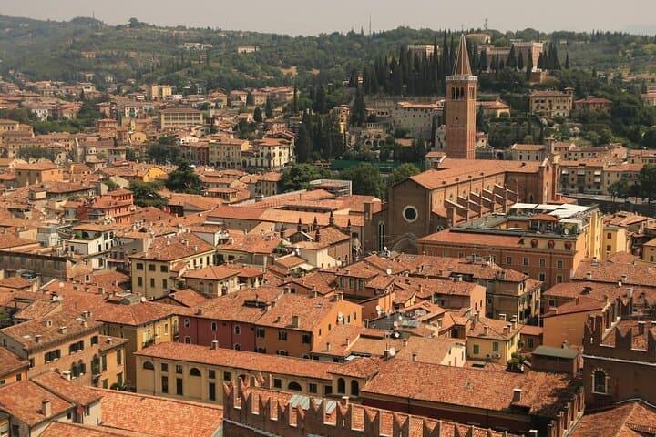 Tour a Piedi in Piccolo Gruppo a Verona — foto 3