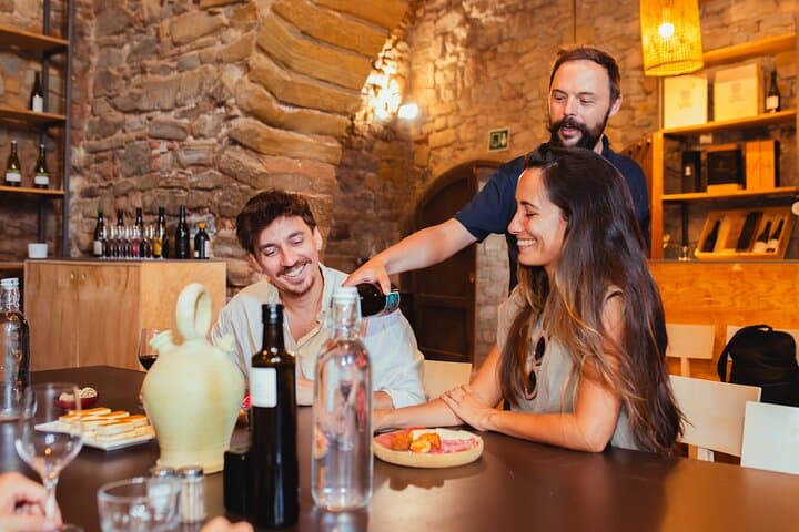 Premium Montserrat & Wein Ganztagestour ab Barcelona