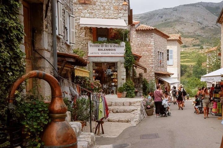 Visite de Grasse, Gourdon et Saint Paul de Vence — photo 3