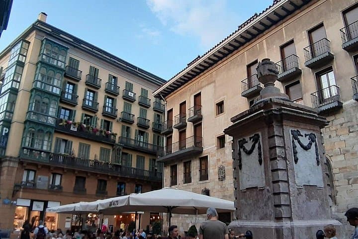 Tour Gastronómico en Bilbao: Mercado de la Ribera y Casco Viejo — foto 2