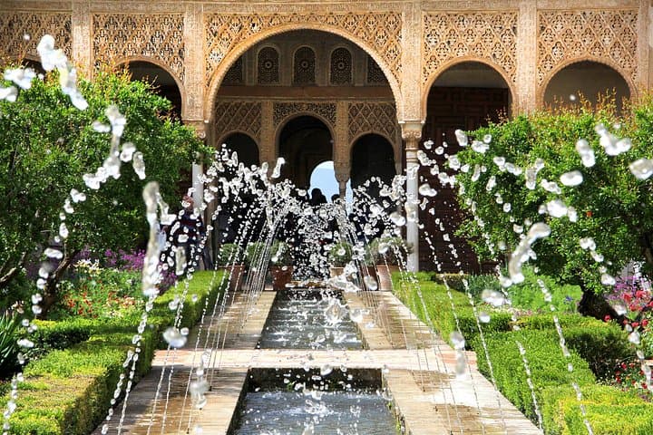 Tour Privado de la Alhambra y el Generalife en Granada — foto 3