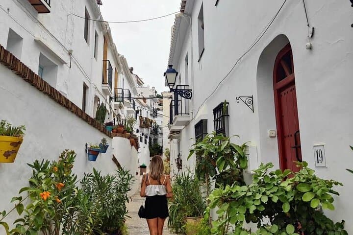 Excursion privée à Nerja et Frigiliana depuis Grenade — photo 3