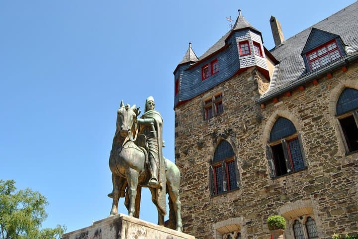 Burg Castle und Schloss Benrath Ausflug mit dem Auto von Köln — Foto 5
