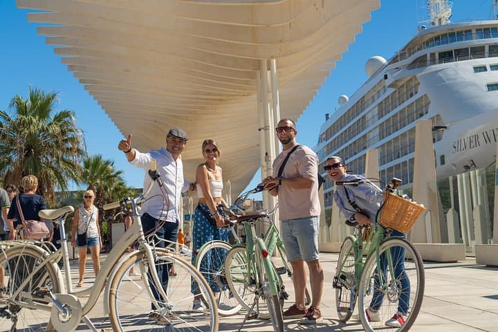 Tour in Bicicletta Vintage a Málaga: Attrazioni e Gemme Nascoste — foto 5