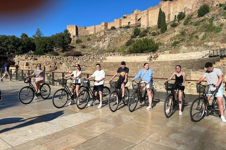 Tour in E-bike di 2 ore a Malaga — foto 3