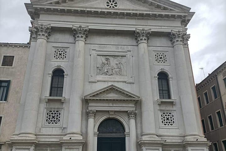 Klassisches Konzert rund um die Vivaldi-Kirche in Venedig — Foto 4