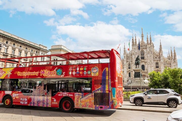 Tour in autobus hop-on hop-off a Milano — foto 4