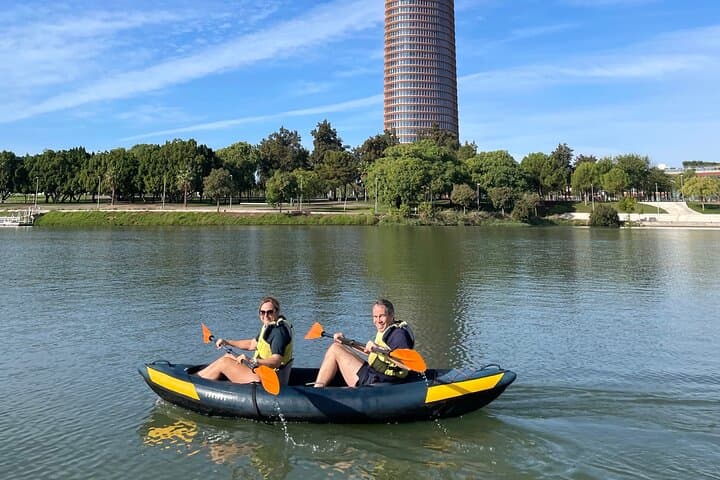 Tour en Kayak por el Guadalquivir en Sevilla — foto 3