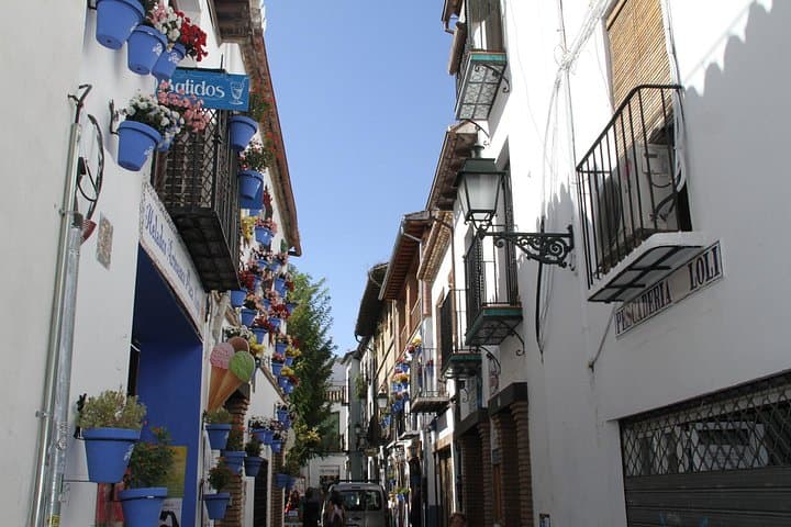 Tour Privado por el Albaicín y Sacromonte en Granada — foto 2