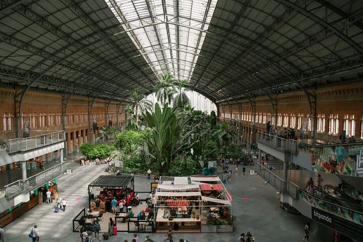 Trasferimento Privato Dalla Stazione Atocha al Vostro Alloggio a Madrid — foto 2