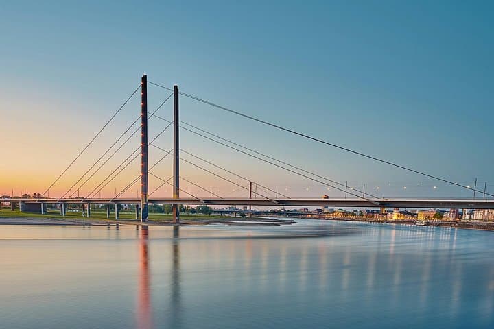 Aventura Privada Exclusiva a Pie de 2 Horas en Düsseldorf — foto 2