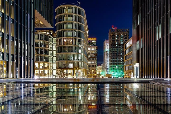 Aventura Privada Exclusiva a Pie de 2 Horas en Düsseldorf — foto 4