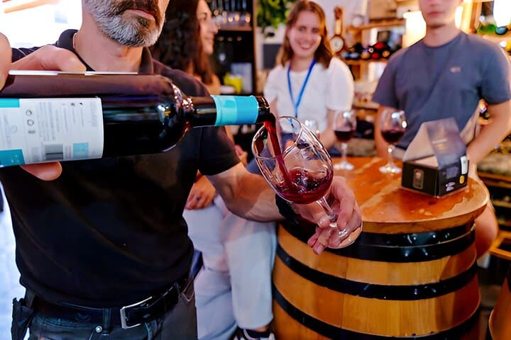 Wein- und Tapas-Walking-Tour in Malaga — Foto 2