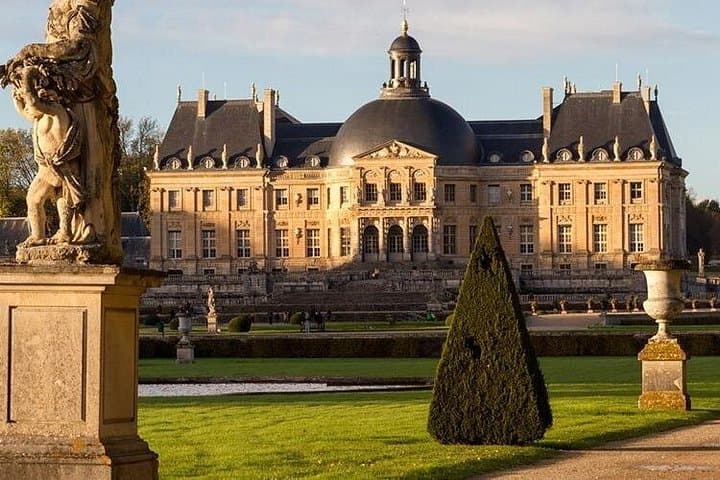 Château de Fontainebleau y Vaux-le-Vicomte Tour Privado de 9 Horas — foto 5