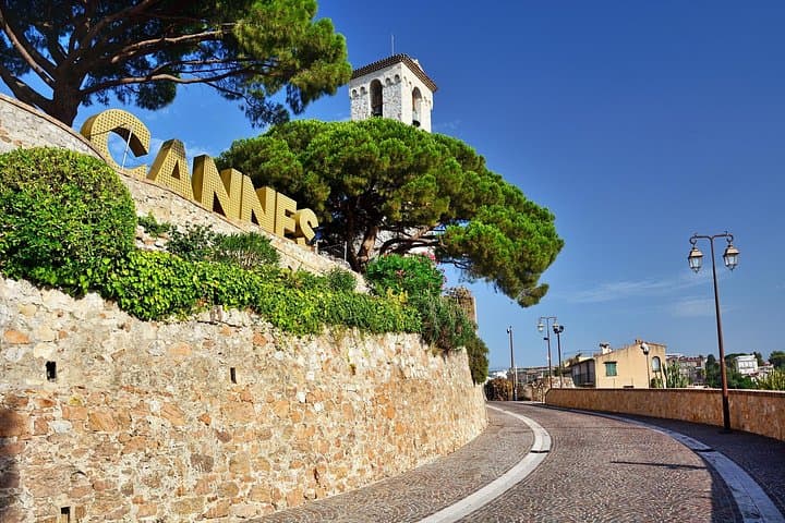 Tour Privado en la Elegancia de la Riviera de Cannes a Mónaco
