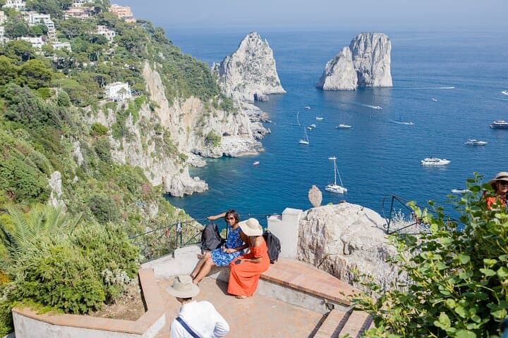 Tour di Capri via Terra e Mare in Gruppo da Salerno — foto 5