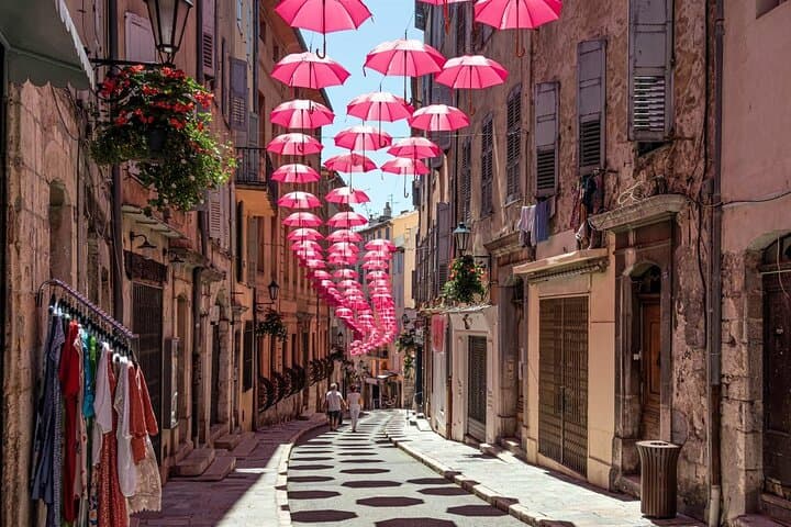 Escapada Provenzal desde Cannes: Tour de Pueblos