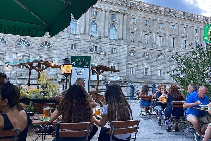 Private Historische Kneipentour durch Berlin — Foto 2