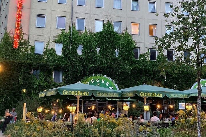 Private Historische Kneipentour durch Berlin — Foto 5
